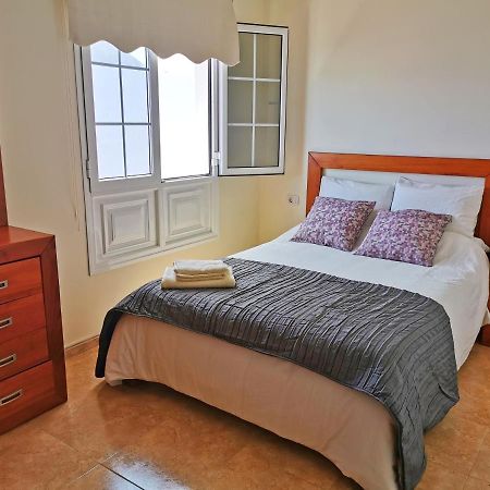 Apartamentos Brito Orzola Exteriör bild