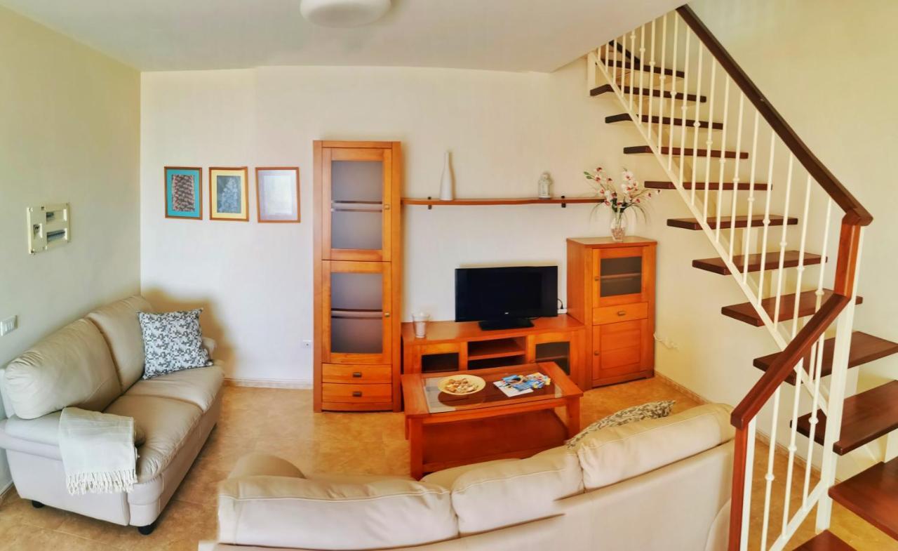Apartamentos Brito Orzola Exteriör bild